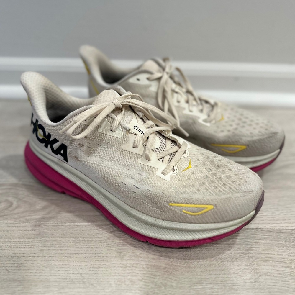 Hoka Clifton 9 Womens Running Shoes Eggnog Pink Yellow 1127896-EBDB Size 11B